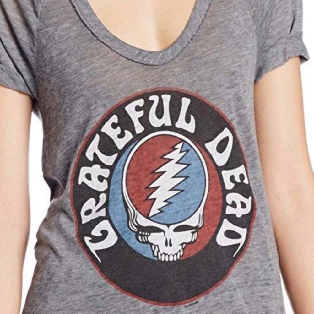 Chaser Grateful Dead grey tee w red & blue skull & back pleat, grunge boho 1990